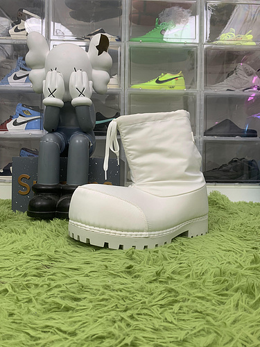 Balenciaga Alaska Low Boots in White