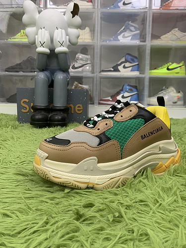 OK batch Balenciaga Triple S Beige Green Yellow 536737 W09E1 9010