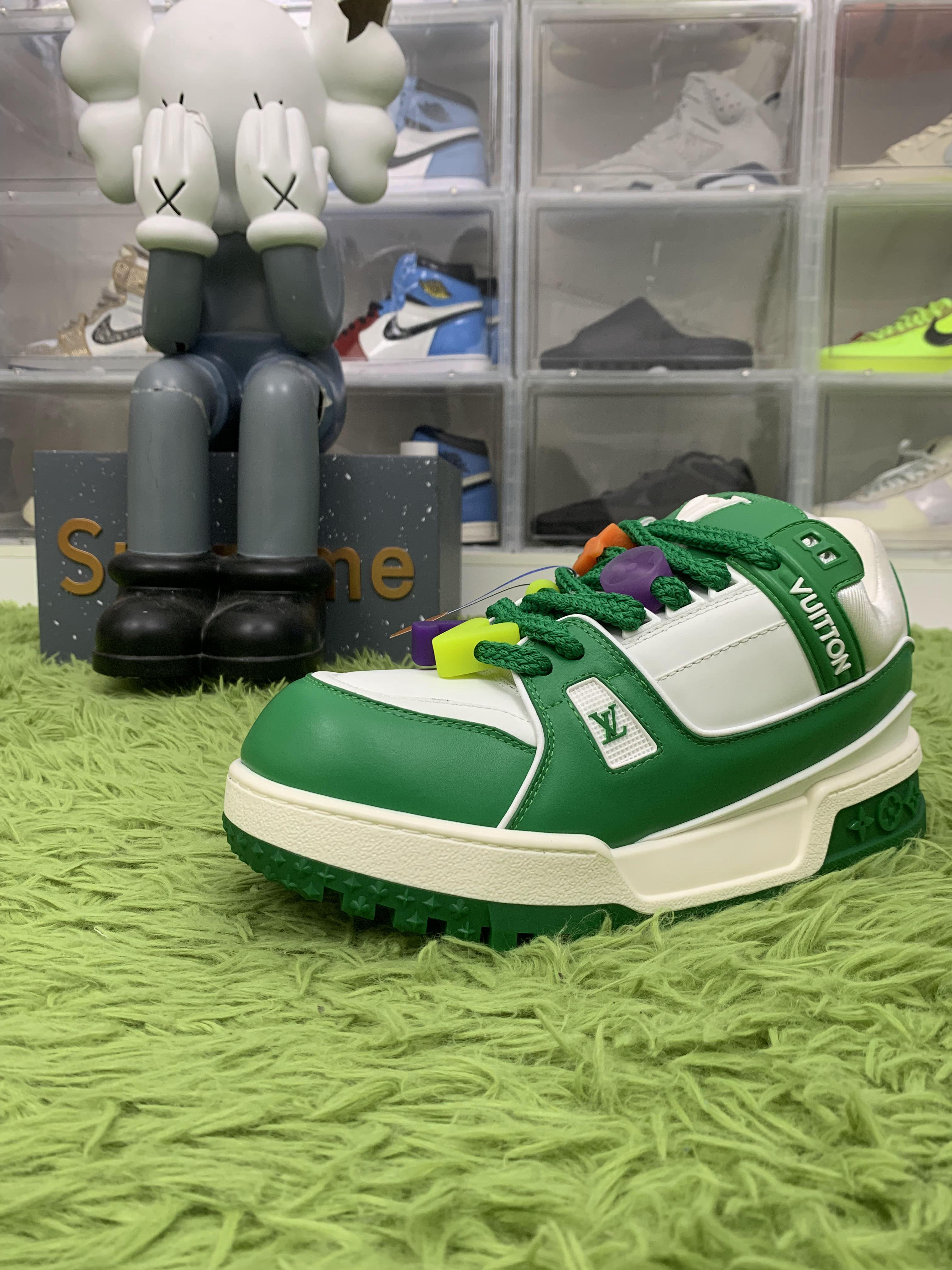 Louis Vuitton Trainer Maxi Green 