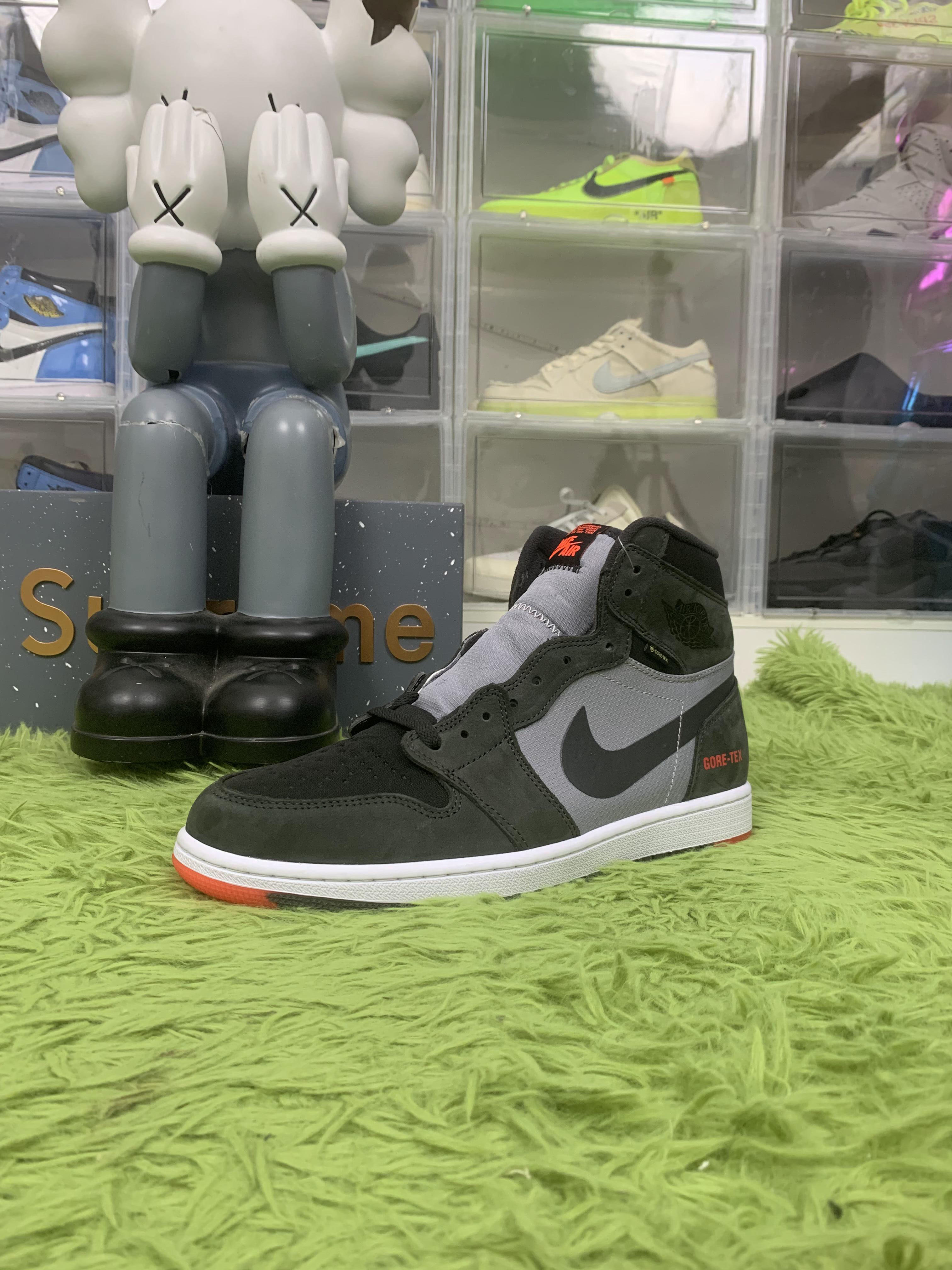 Jordan 1 Retro High Element Gore-Tex Black Infrared