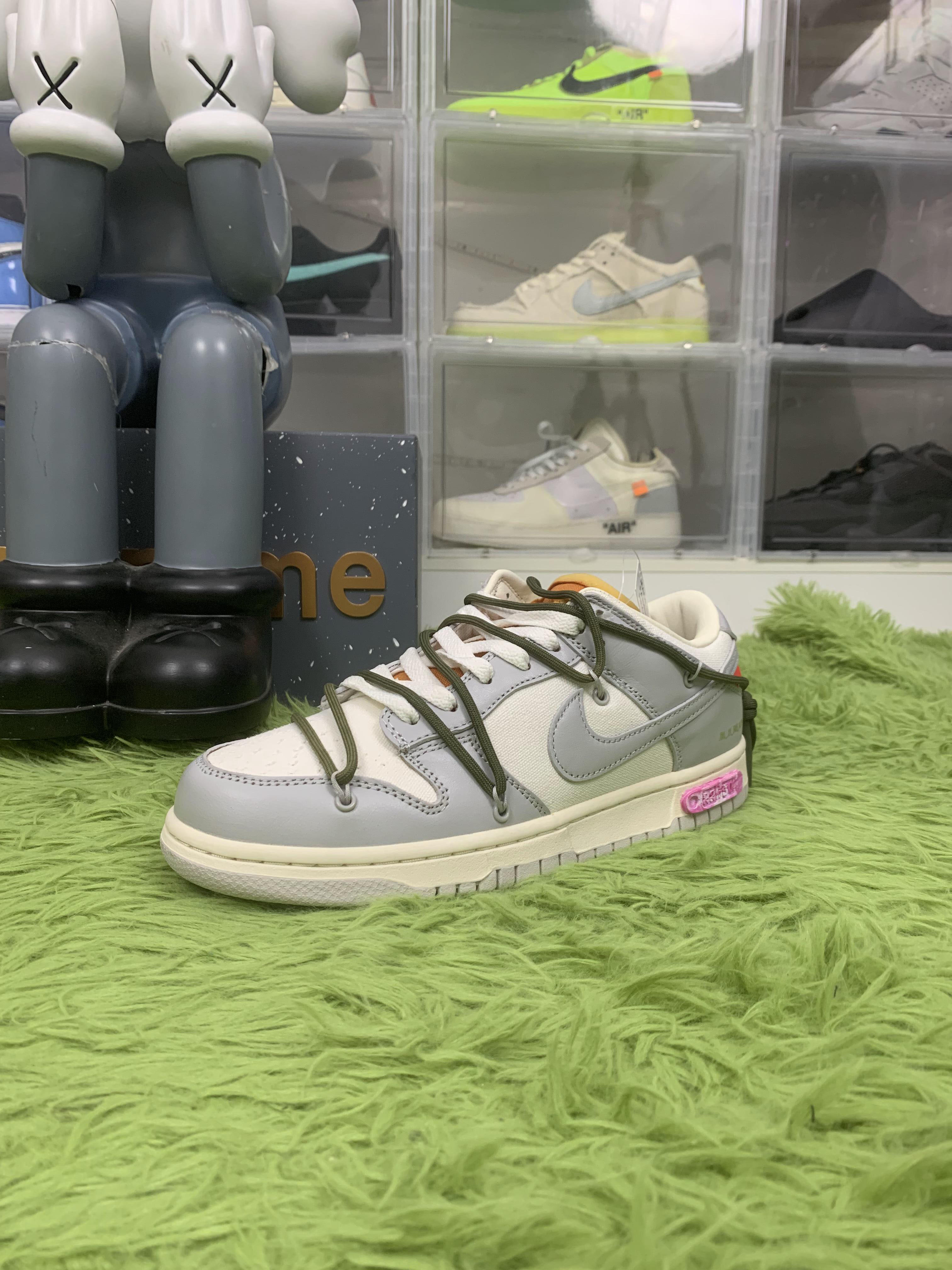 Nike Dunk Low Off-White Lot 22