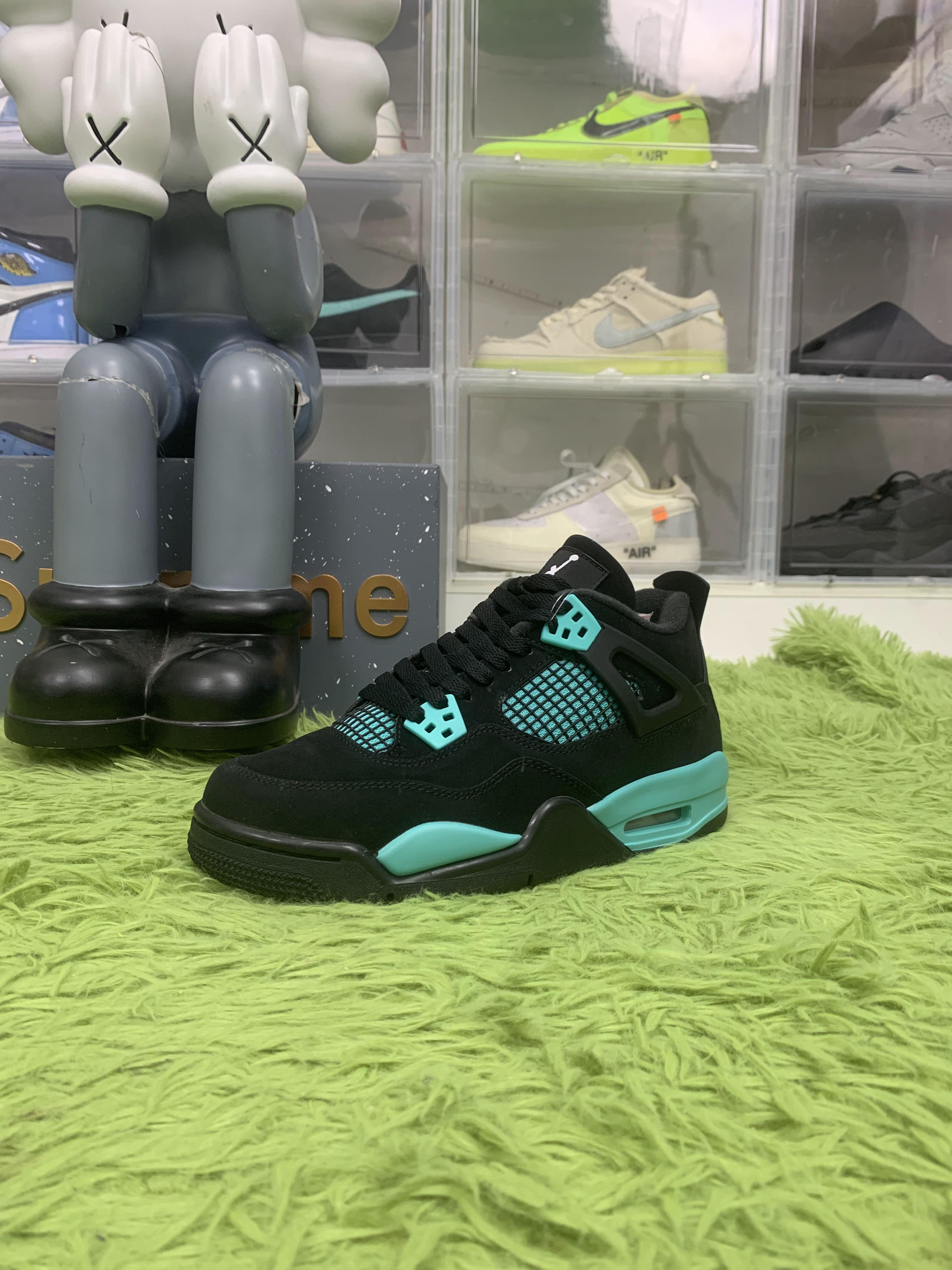 Air Jordan 4 Black Tiff any Green