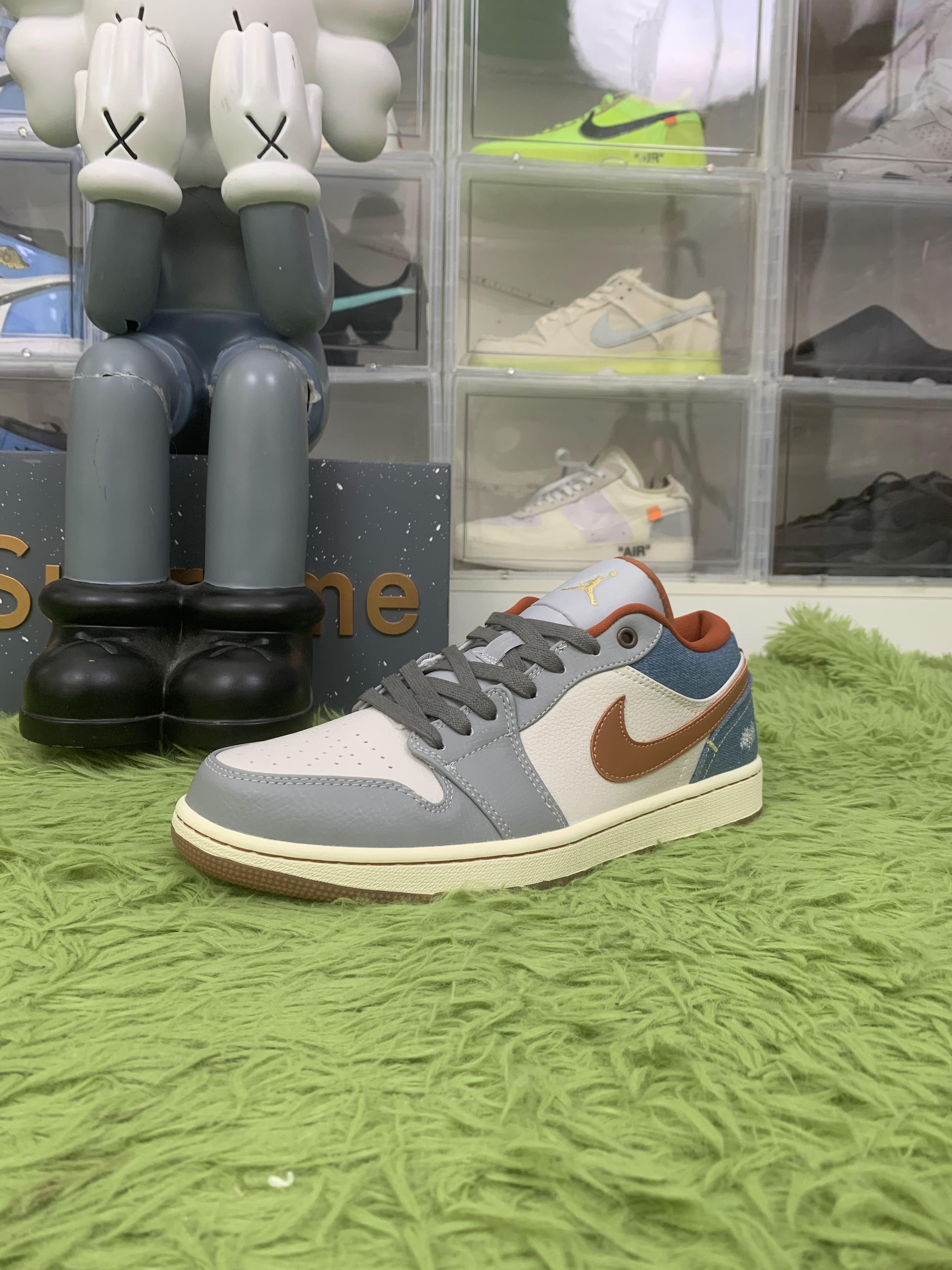 Jordan 1 Low Phantom Denim