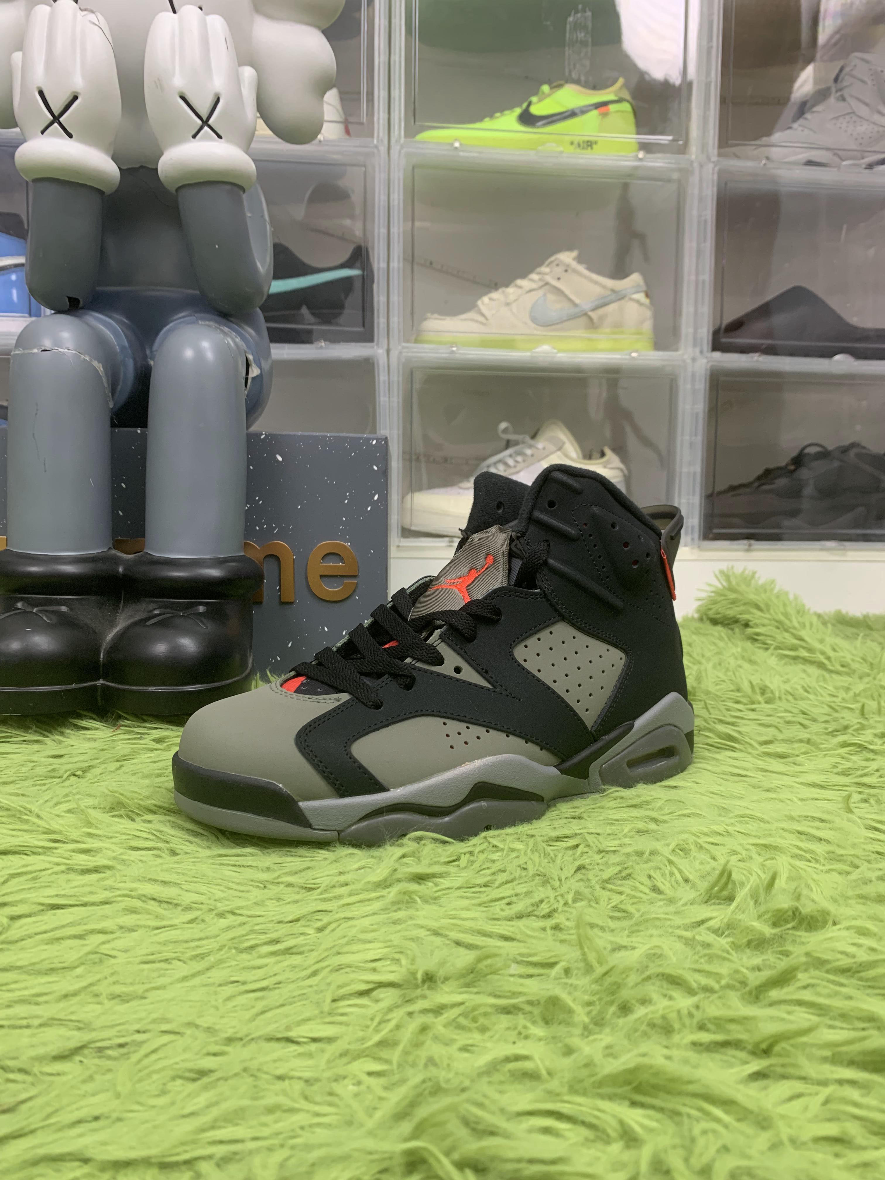 Paris Saint-Germain x Air Jordan 6 Retro 'Iron Grey'