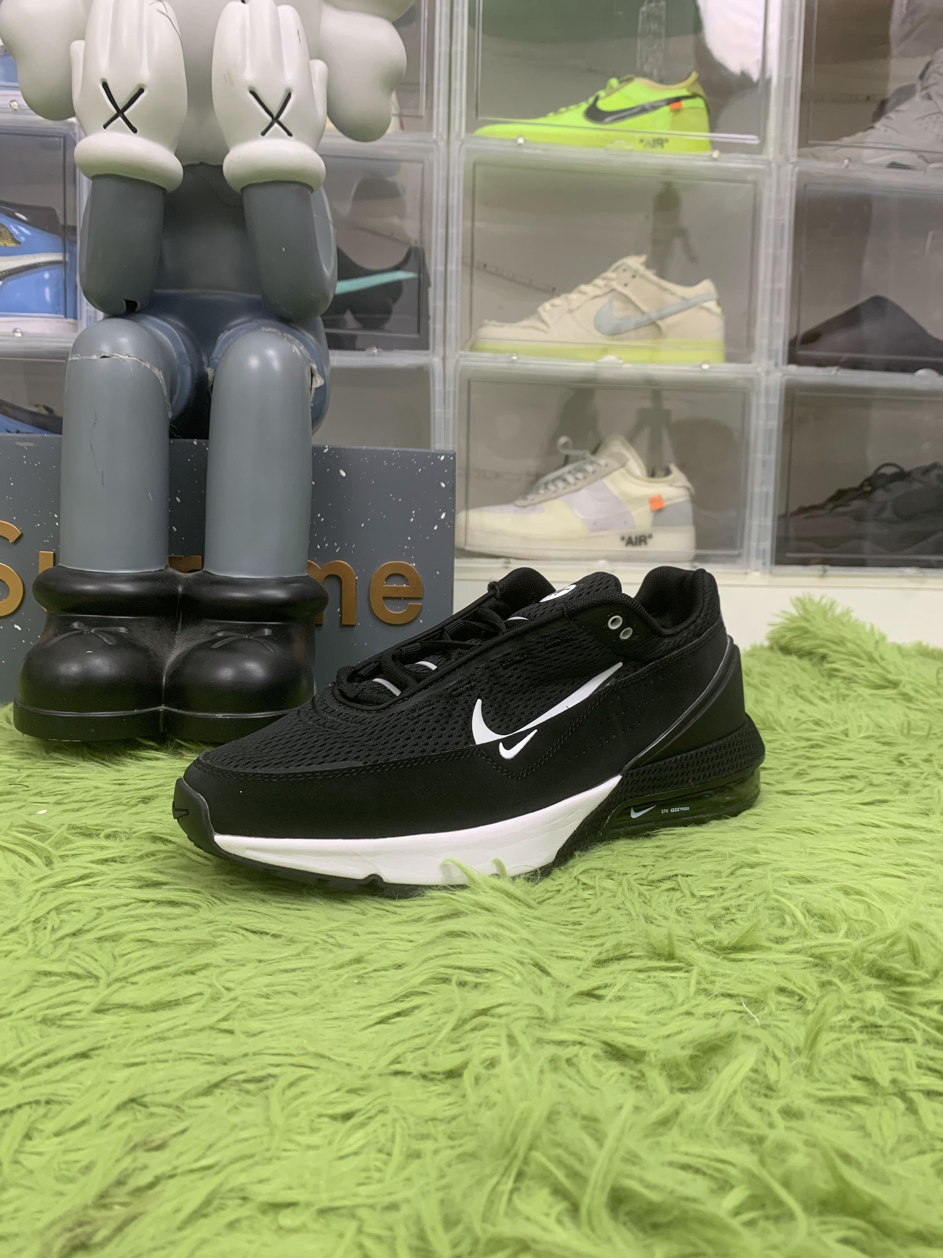 Nike Air Max Pulse