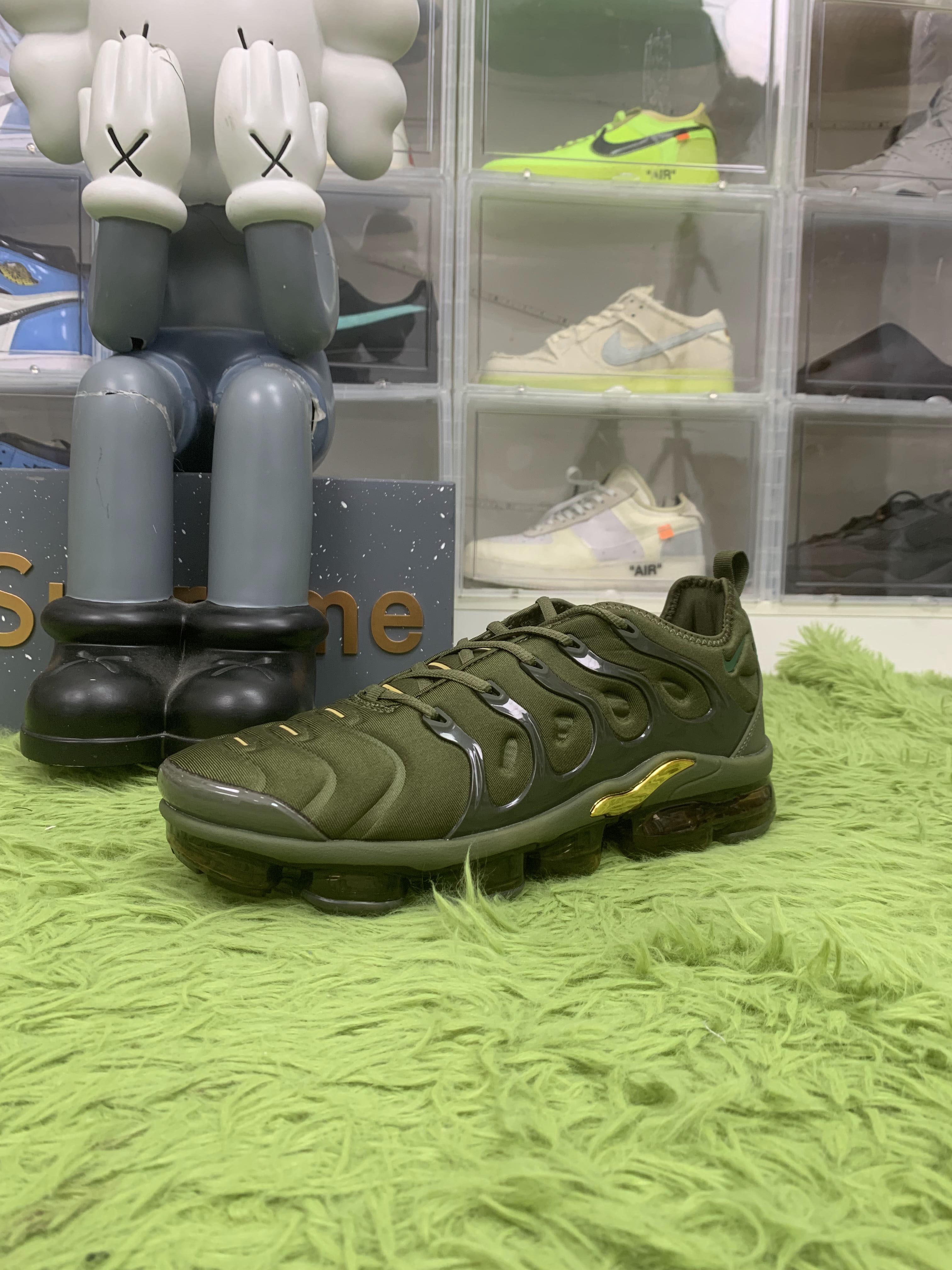 Nike Air Vapormax Plus 'Cargo Khaki 