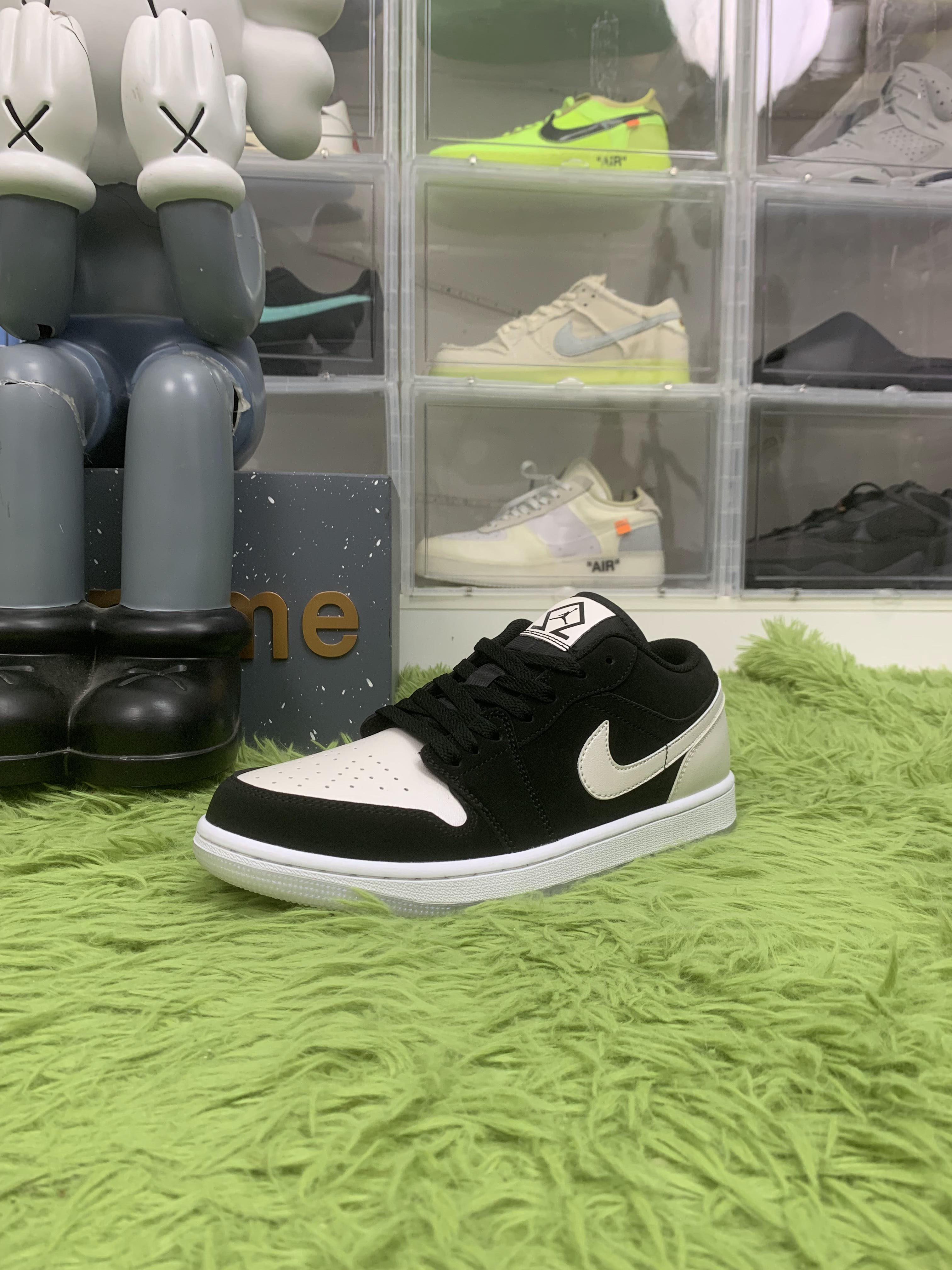 Jordan 1 Low Diamond Shorts