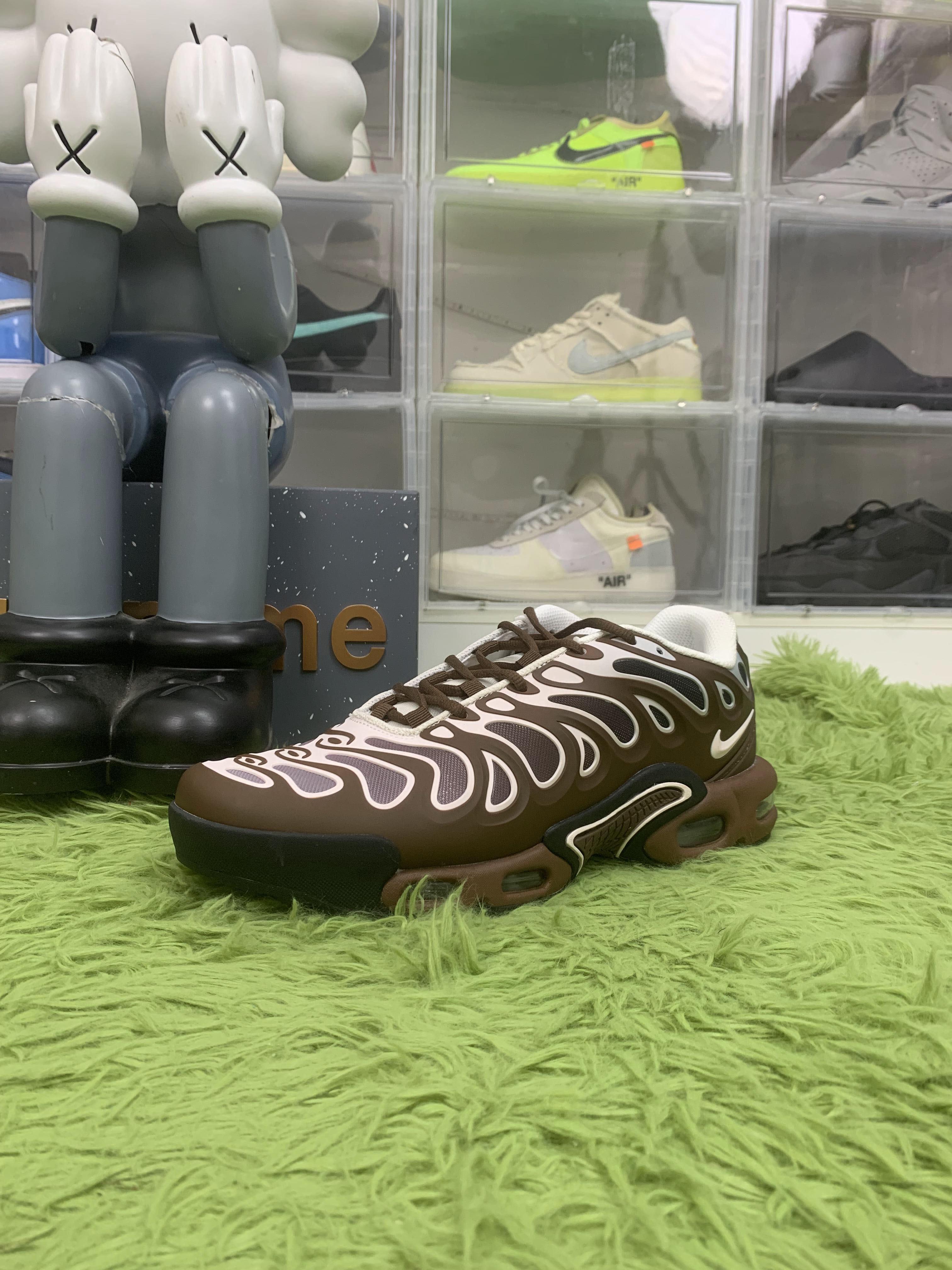 Nike Air Max Plus Drift Baroque Brown