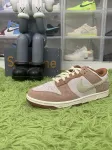 VT batch Nike Dunk Low Medium Curry DD1390-100