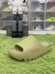 LW Batch adidas Yeezy Slide Resin FZ5904