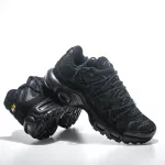 TN shoes