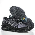 TN shoes